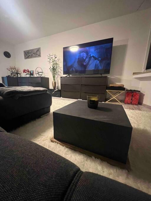 Modernes Apartment Mit 75Qm Mit Balkon & Aussicht Aachen Bagian luar foto